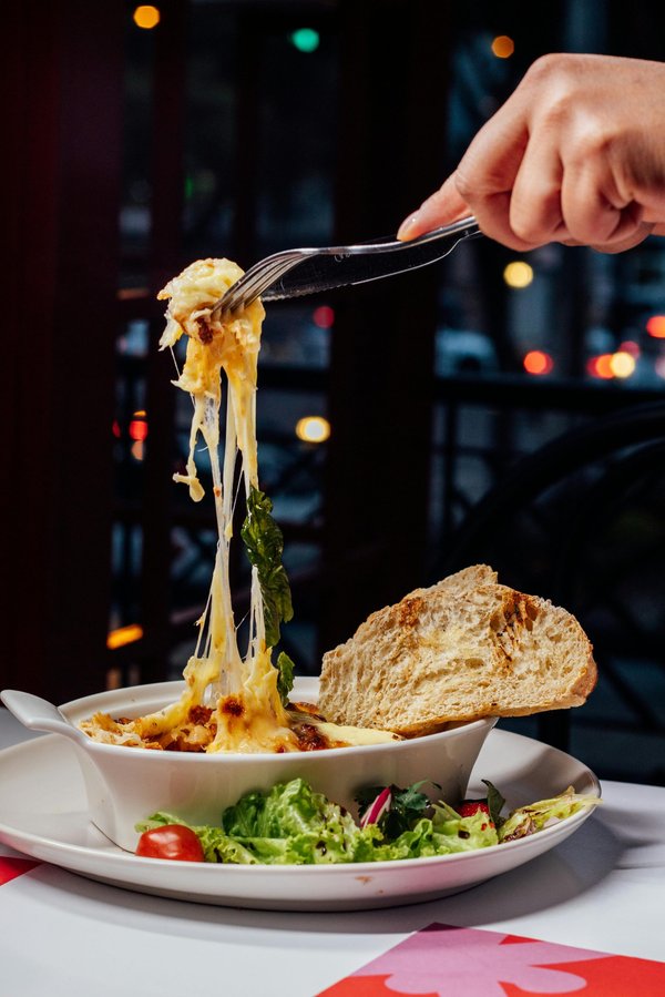 Comprehensive support: london eating disorder counsellors guide